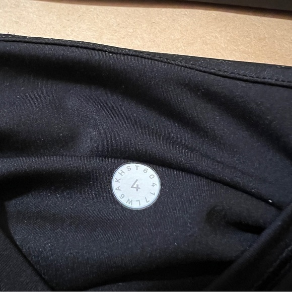 Lululemon | Fast & Free Crop II Nulux 19" High Rise Leggings Pocket Black Size 4 - Picture 2 of 11